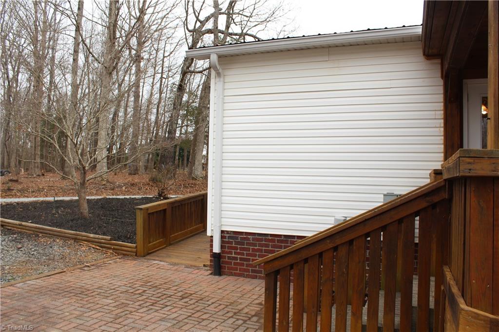 460 West Grove Road Lexington, NC 27295 - Photo 8 of 48 Gallery Image 8