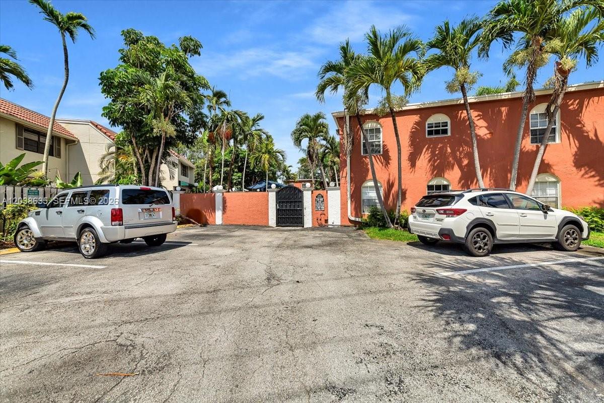 1405 Miami Road, Unit 7 Fort Lauderdale, FL 33316 - Photo 30 of 33