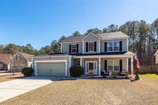 $380,000 | 181 Carolina Wren Avenue, Moncks Corner, SC 29461