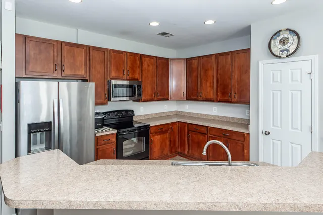 $380,000 | 181 Carolina Wren Avenue, Moncks Corner, SC 29461