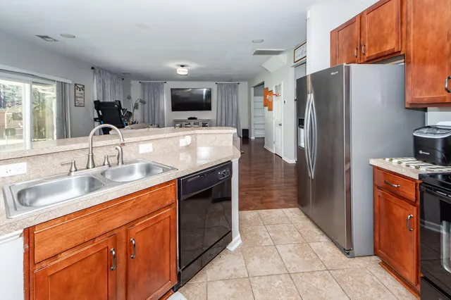 $380,000 | 181 Carolina Wren Avenue, Moncks Corner, SC 29461