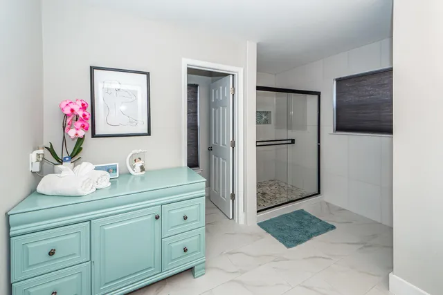 $380,000 | 181 Carolina Wren Avenue, Moncks Corner, SC 29461