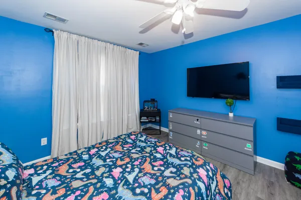 $380,000 | 181 Carolina Wren Avenue, Moncks Corner, SC 29461