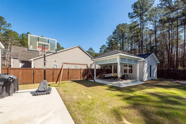 $380,000 | 181 Carolina Wren Avenue, Moncks Corner, SC 29461