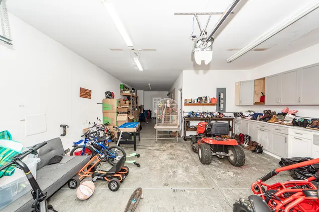 $380,000 | 181 Carolina Wren Avenue, Moncks Corner, SC 29461