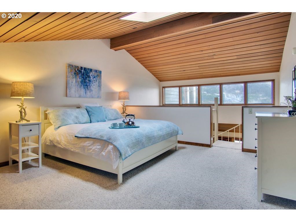 94304 Wedderburn Loop, Unit 448 Gold Beach, OR 97444 - Photo 14 of 27