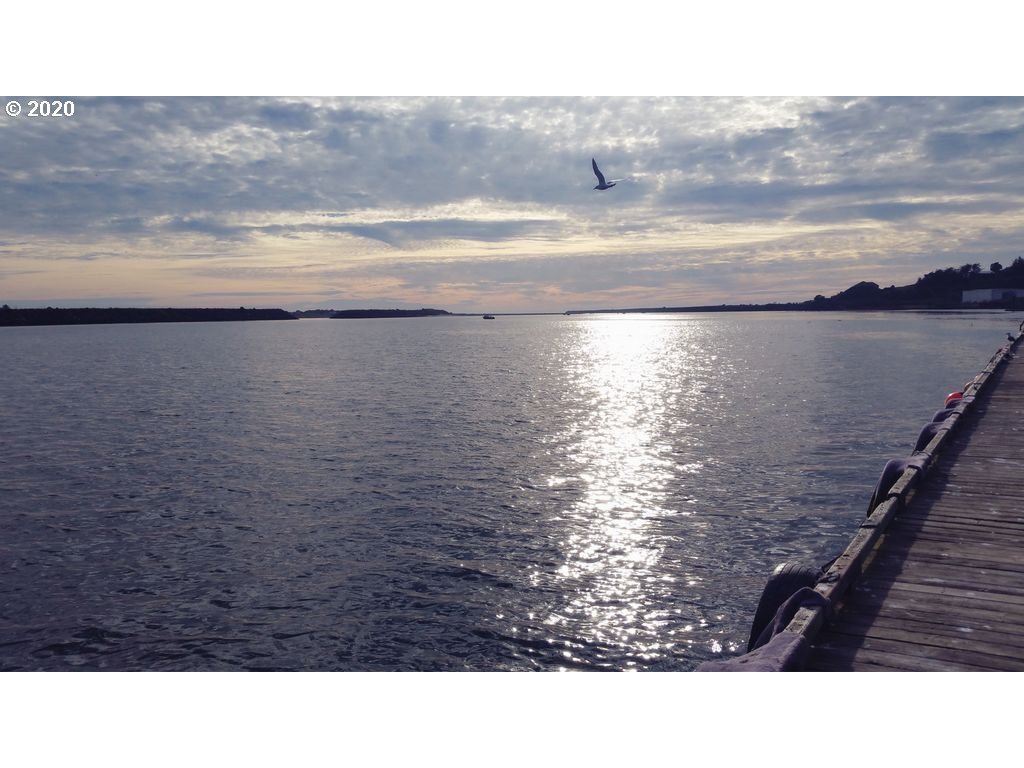 94304 Wedderburn Loop, Unit 448 Gold Beach, OR 97444 - Photo 18 of 27