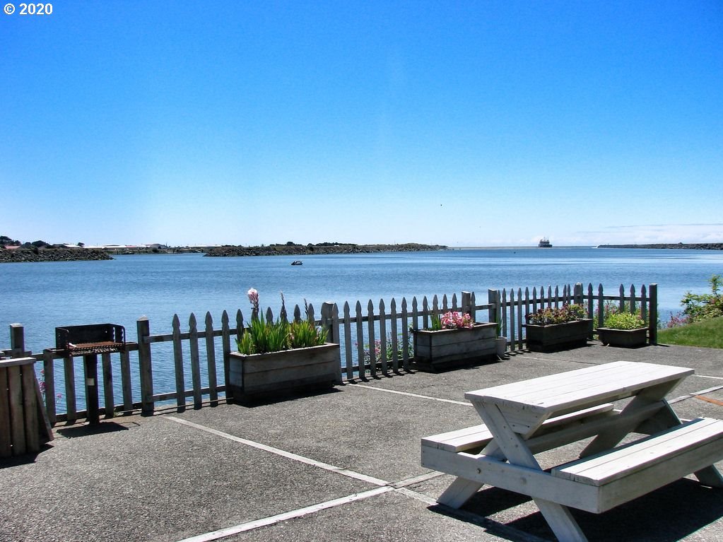 94304 Wedderburn Loop, Unit 448 Gold Beach, OR 97444 - Photo 21 of 27