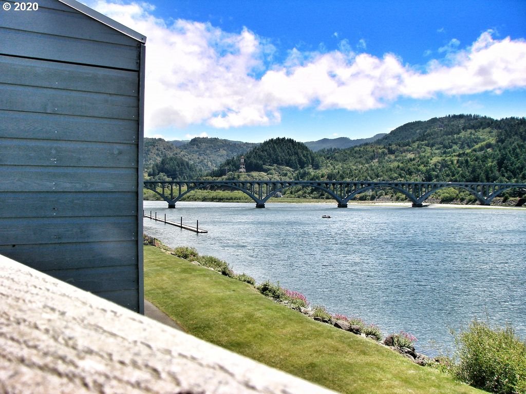 94304 Wedderburn Loop, Unit 448 Gold Beach, OR 97444 - Photo 23 of 27