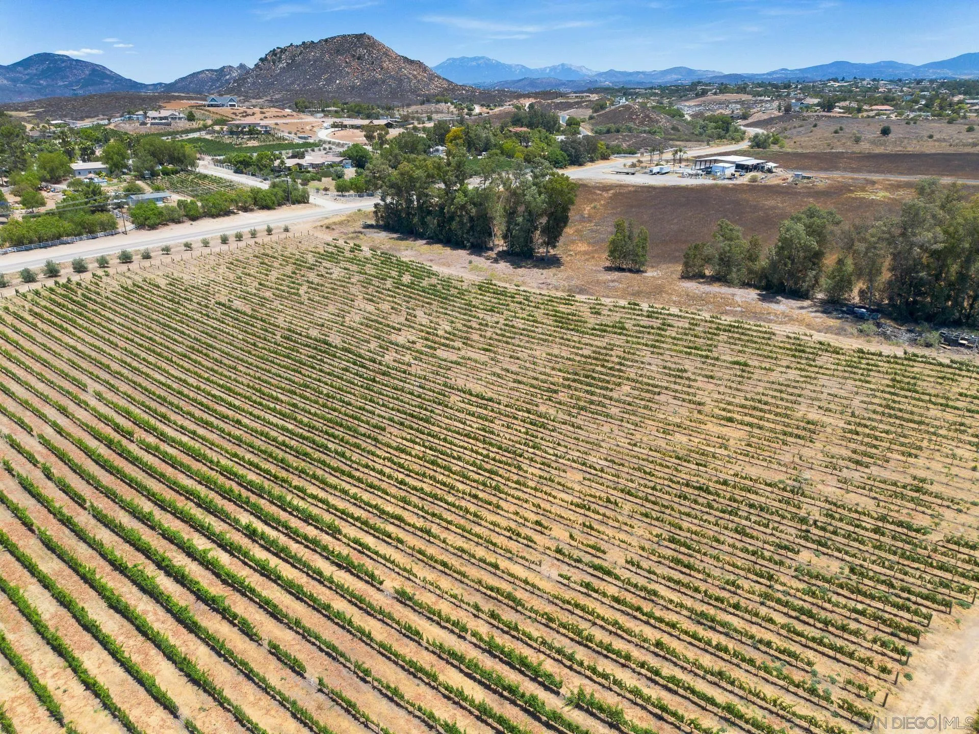 36051 East Benton Road, Unit 1 Temecula, CA 92592 - Photo 12 of 42