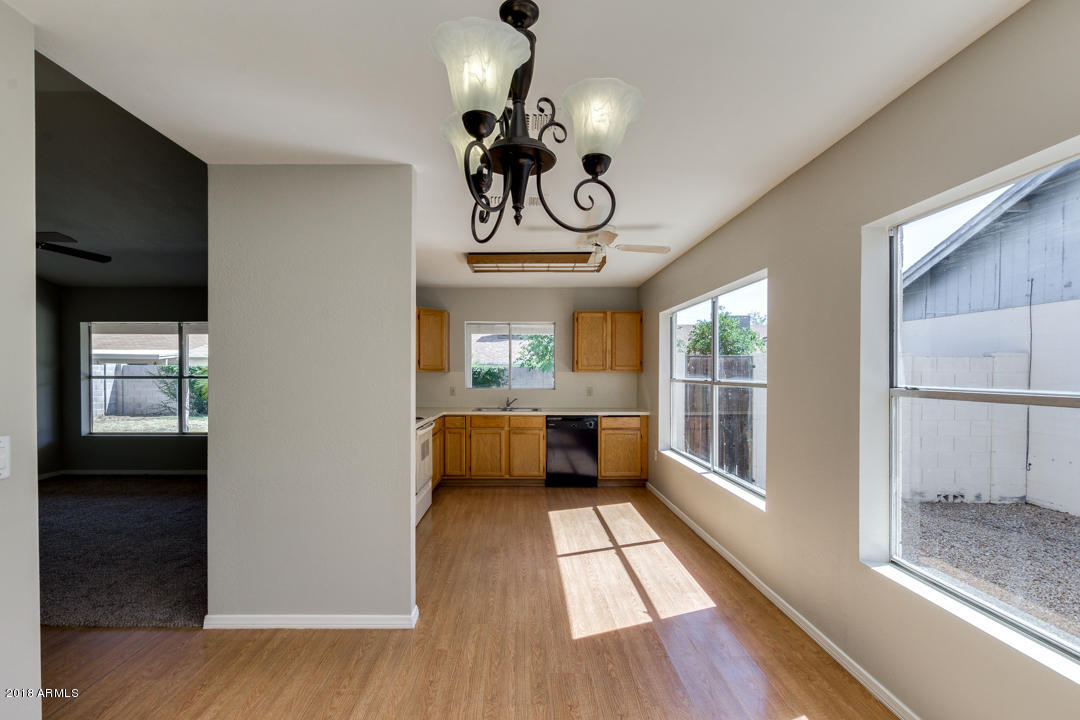 6143 Casper Road Mesa, AZ 85205 - Photo 6 of 23 photo_06