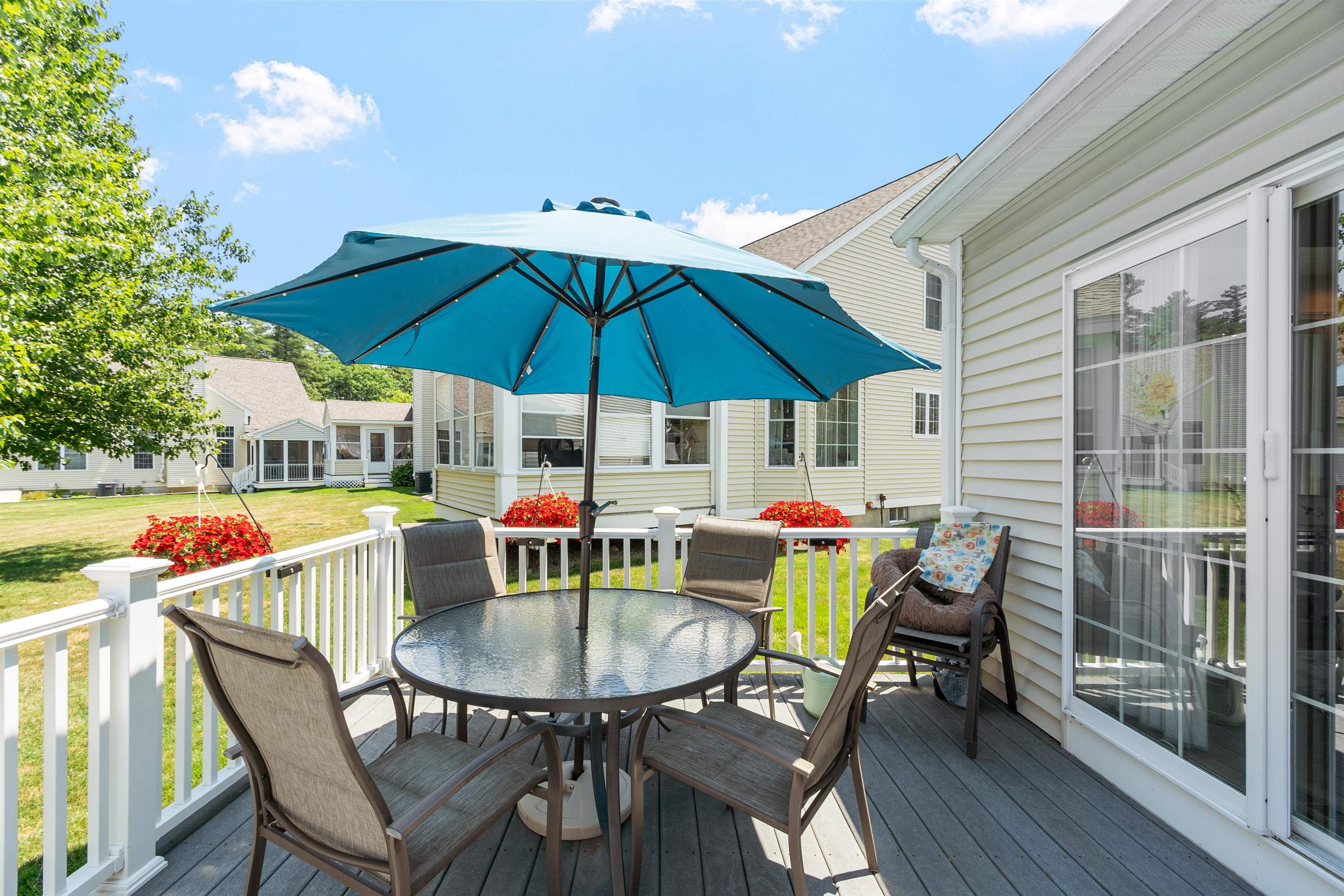 10 Terrell Lane, Unit 10 Hollis, NH 03049 - Photo 5 of 41