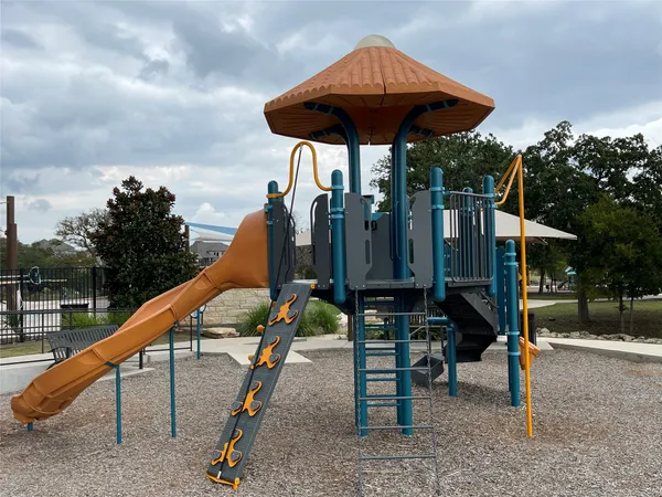 $2,495 | 104 Creek Point Drive, Georgetown, TX 78628