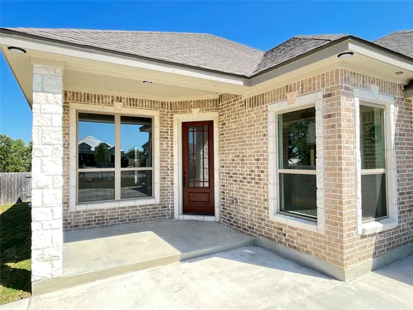 $2,495 | 104 Creek Point Drive, Georgetown, TX 78628