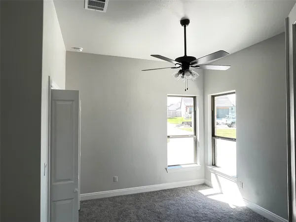 $2,495 | 104 Creek Point Drive, Georgetown, TX 78628