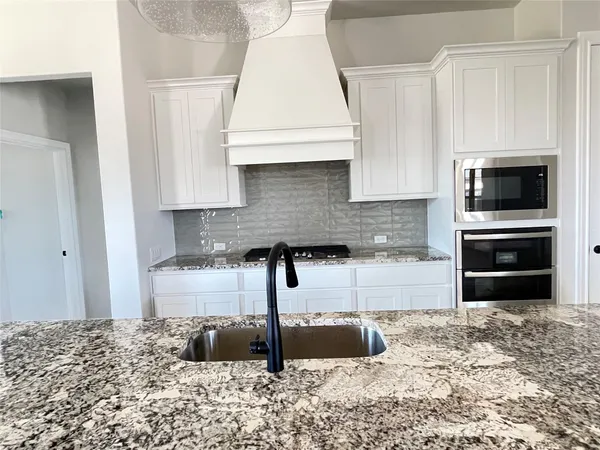 $2,495 | 104 Creek Point Drive, Georgetown, TX 78628