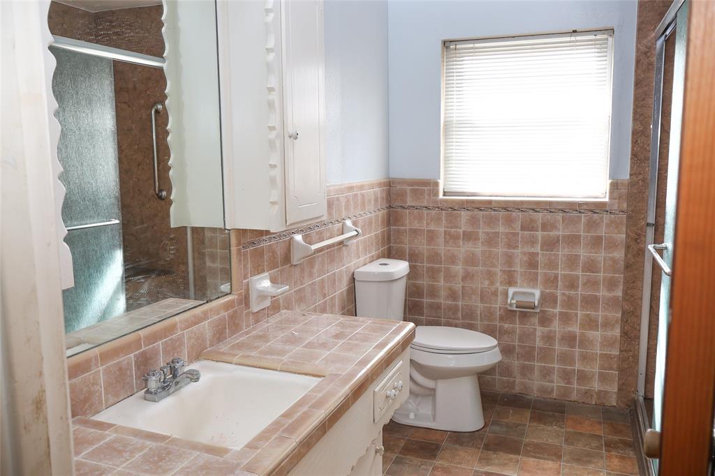 9413 Merritt Road Rowlett, TX 75089 - Photo 5 of 12