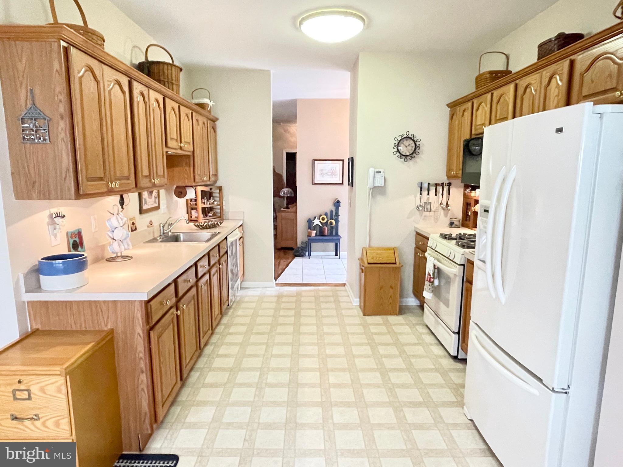 620 Raspberry Lane Williamstown, NJ 08094 - Photo 9 of 36