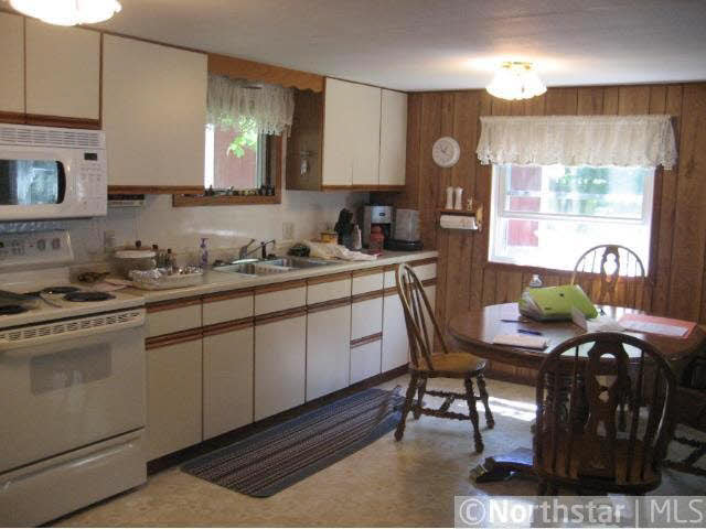 17755 Dunlin Road Burtrum, MN 56318 - Photo 3 of 11 Gallery Image 3