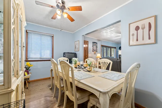 $2,500 | 253 East Grand Avenue, Franklin Park, IL 60164