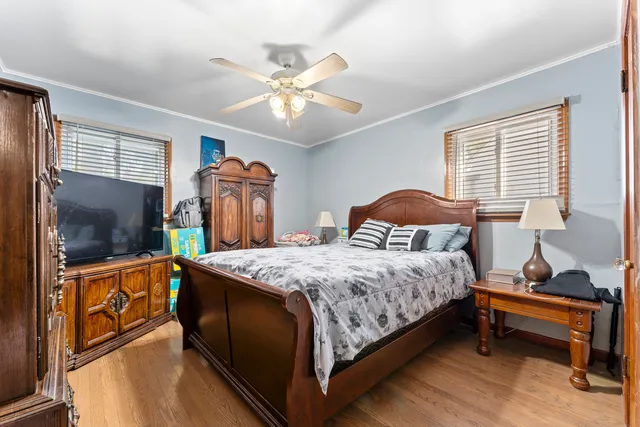 $2,500 | 253 East Grand Avenue, Franklin Park, IL 60164