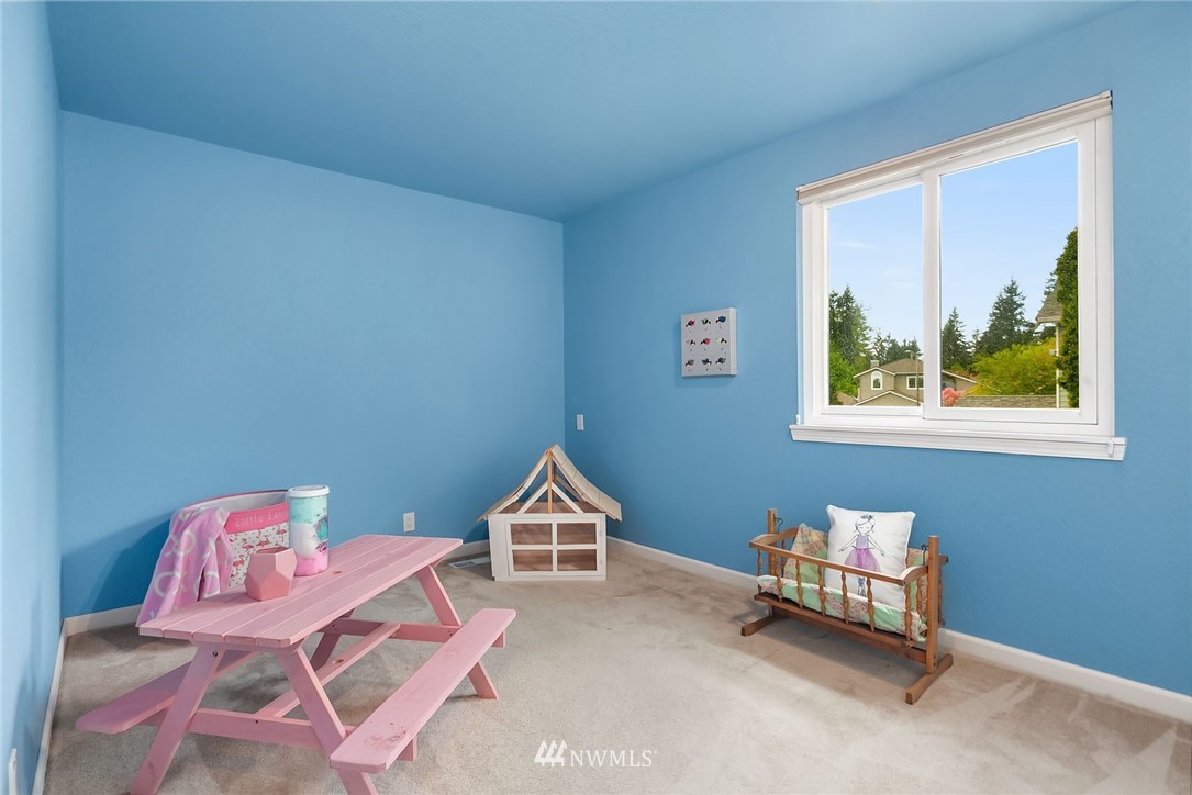 207 237th Place Southwest Bothell, WA 98021 - Photo 13 of 22