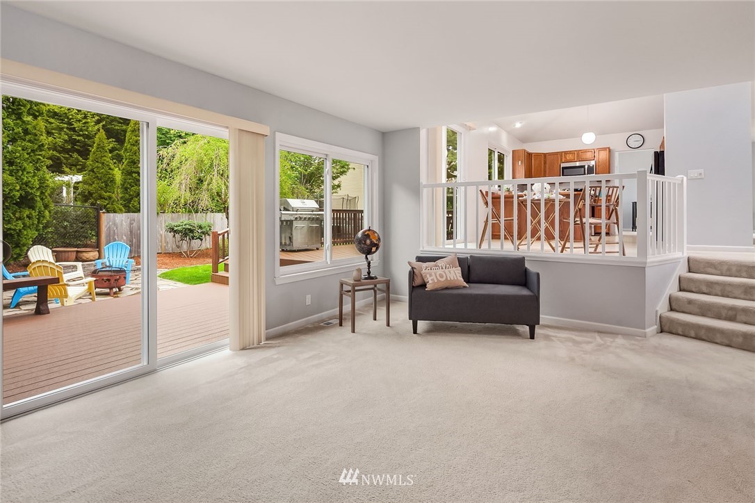 207 237th Place Southwest Bothell, WA 98021 - Photo 7 of 22