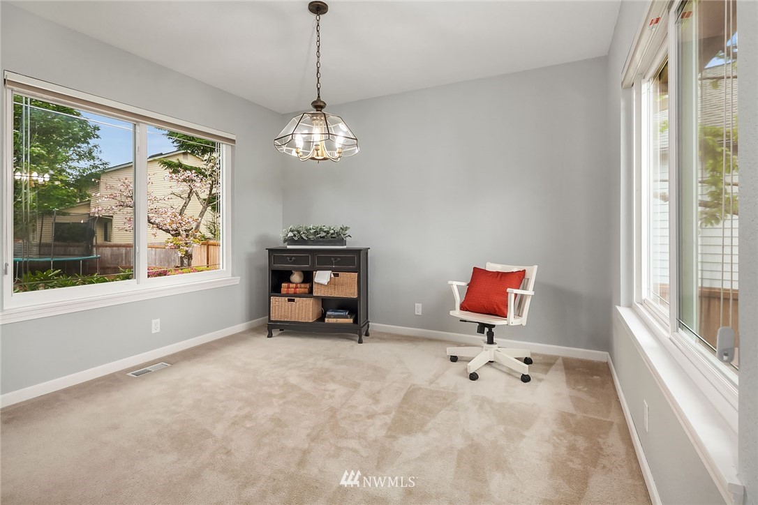 207 237th Place Southwest Bothell, WA 98021 - Photo 9 of 22