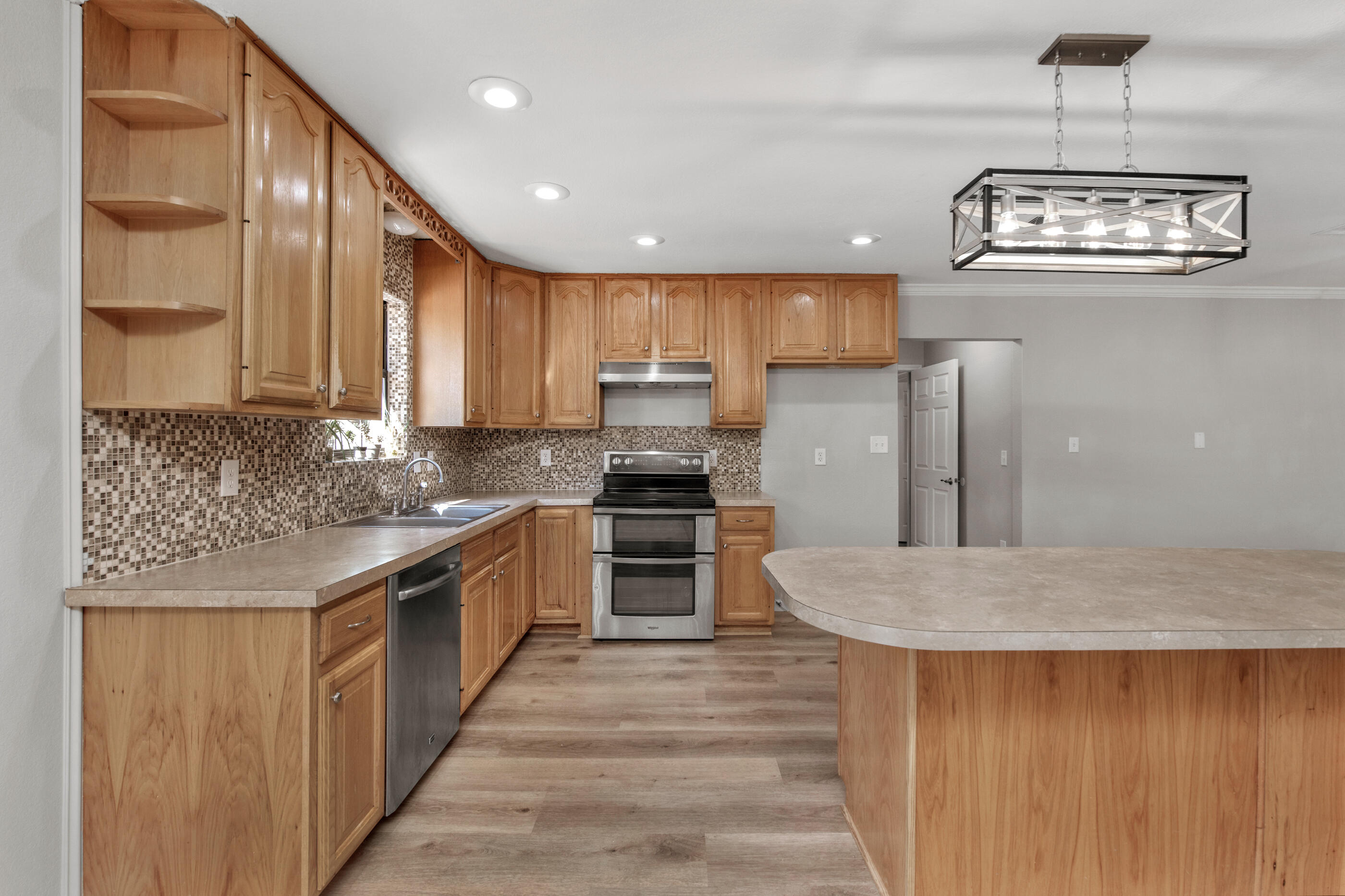 5860 Phillip Road Crestview, FL 32539 - Photo 11 of 38 Kitchen
