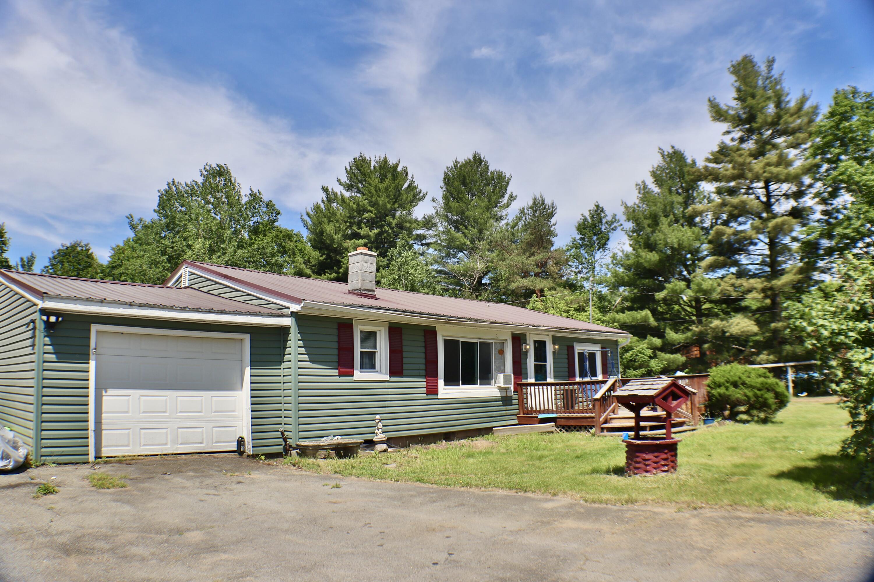 203 Fox Farm Road Plattsburgh, NY 12901 - Photo 9 of 12 Gallery Image 9