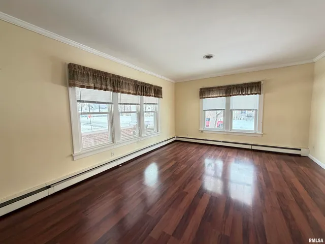 $120,000 | 486 Lombard Street, Galesburg, IL 61401