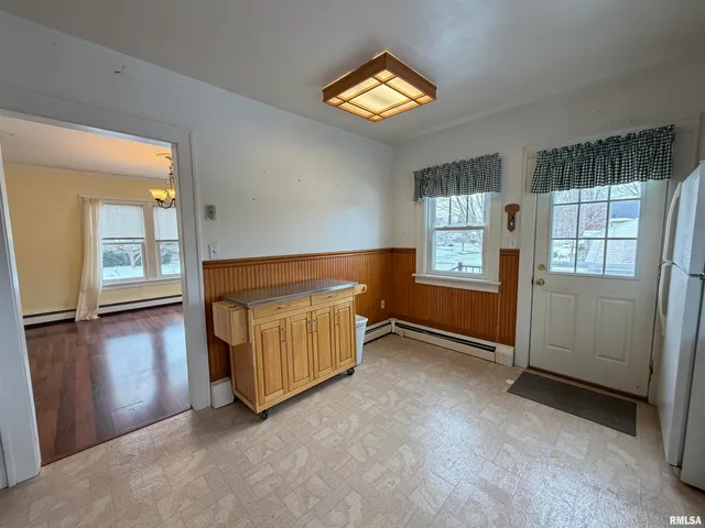 $120,000 | 486 Lombard Street, Galesburg, IL 61401