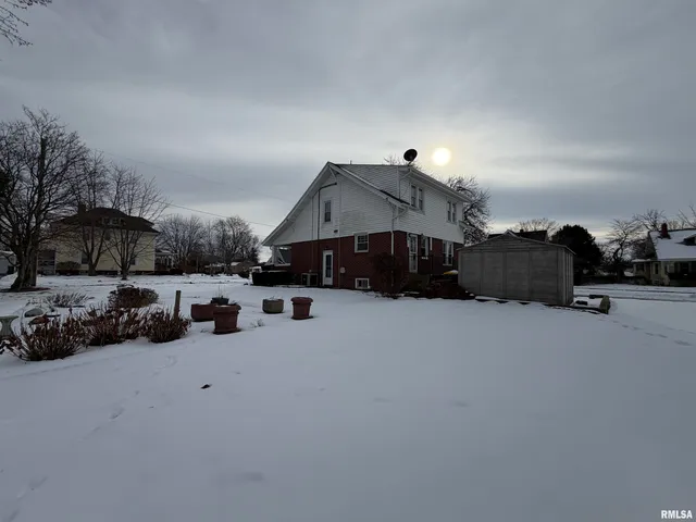 $120,000 | 486 Lombard Street, Galesburg, IL 61401