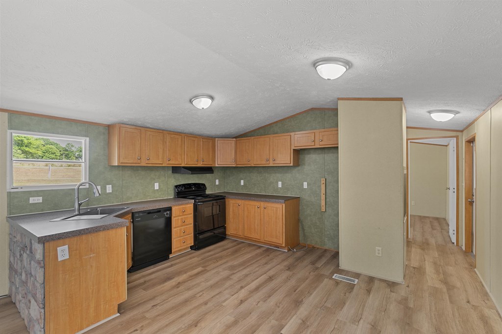 1048 Hubbard Road Newton, AL 36352 - Photo 19 of 39