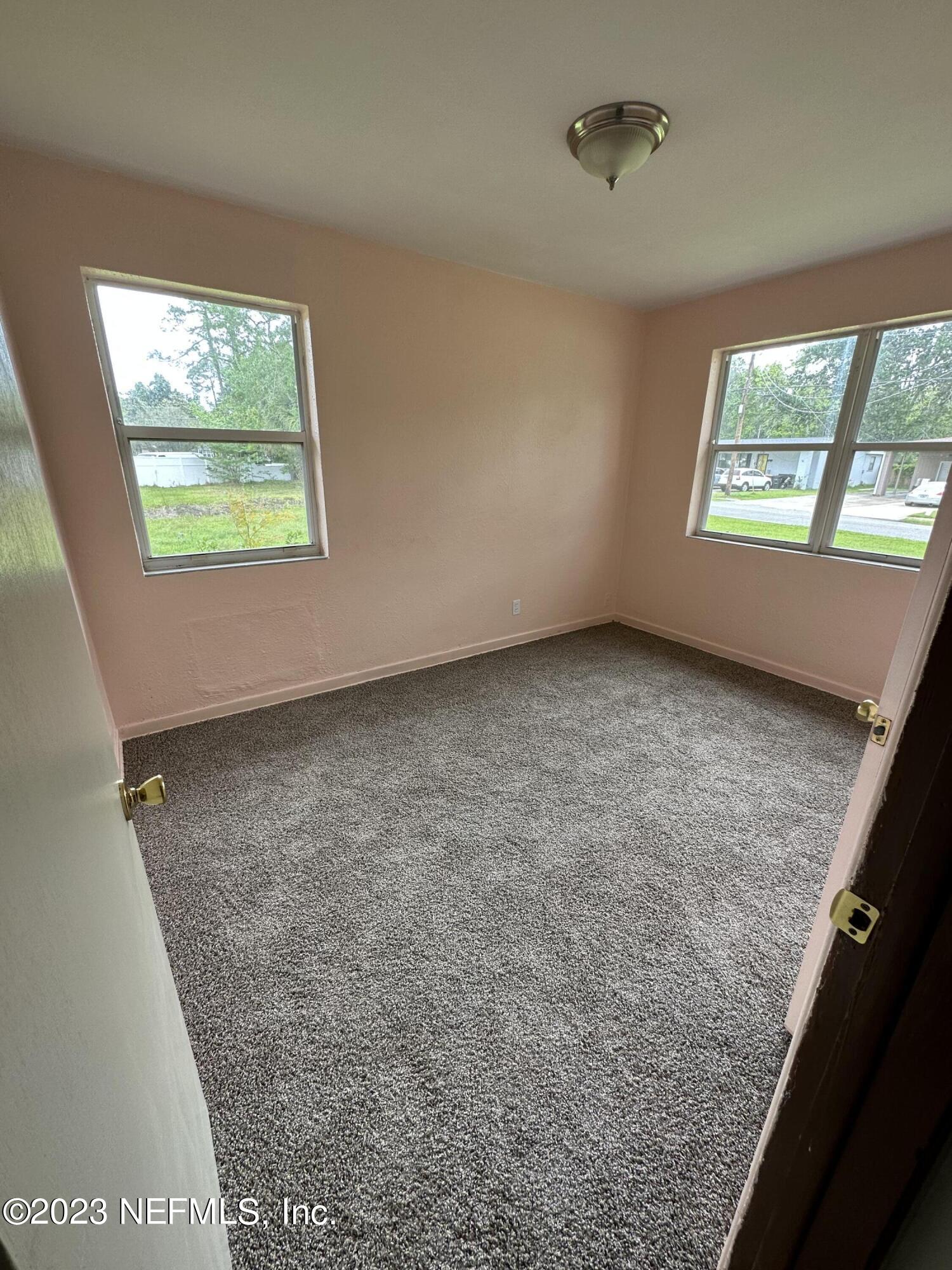 2012 E Road Jacksonville, FL 32216 - Photo 16 of 20 IMG_0375