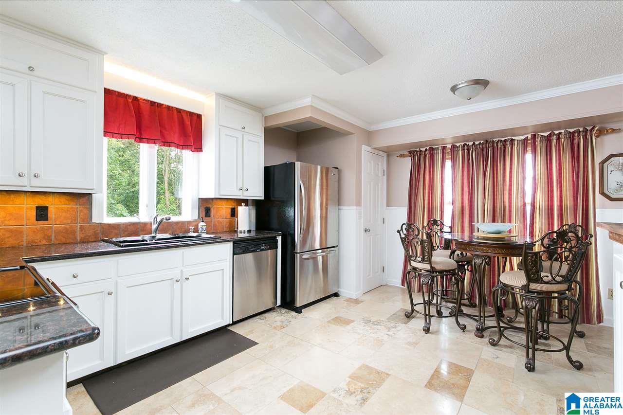 64 Shades Crest Road Birmingham, AL 35226 - Photo 10 of 39