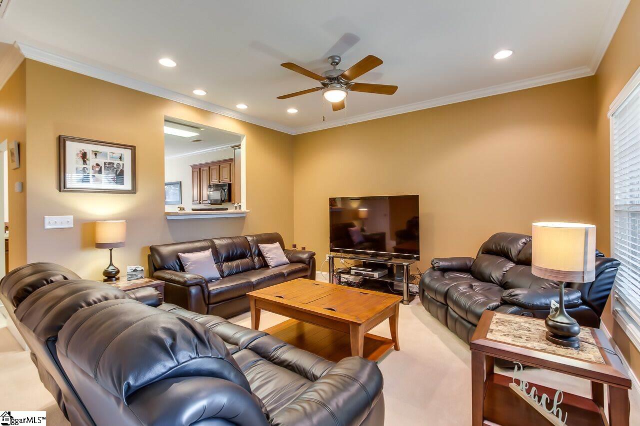 152 Trailside Lane Greenville, SC 29607 - Photo 11 of 26 Gallery Image 11