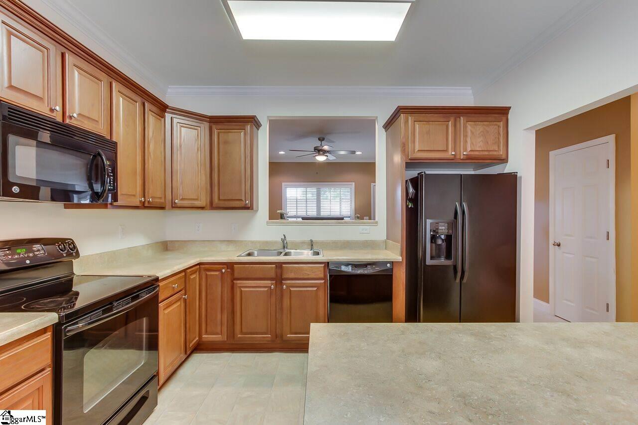 152 Trailside Lane Greenville, SC 29607 - Photo 9 of 26 Gallery Image 9