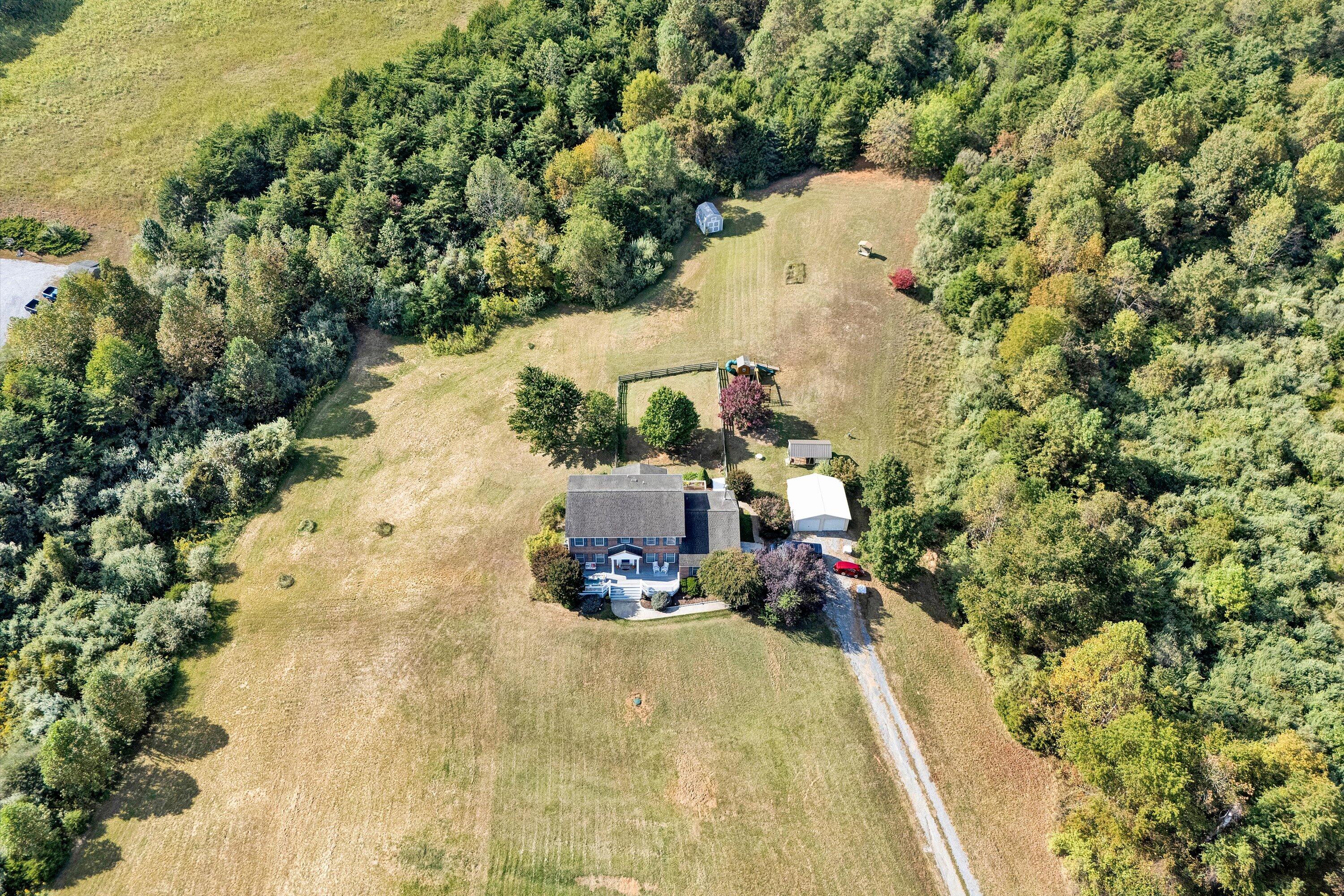 1670 Forge Road Lexington, VA 24450 - Photo 2 of 65 51-SGP-0226