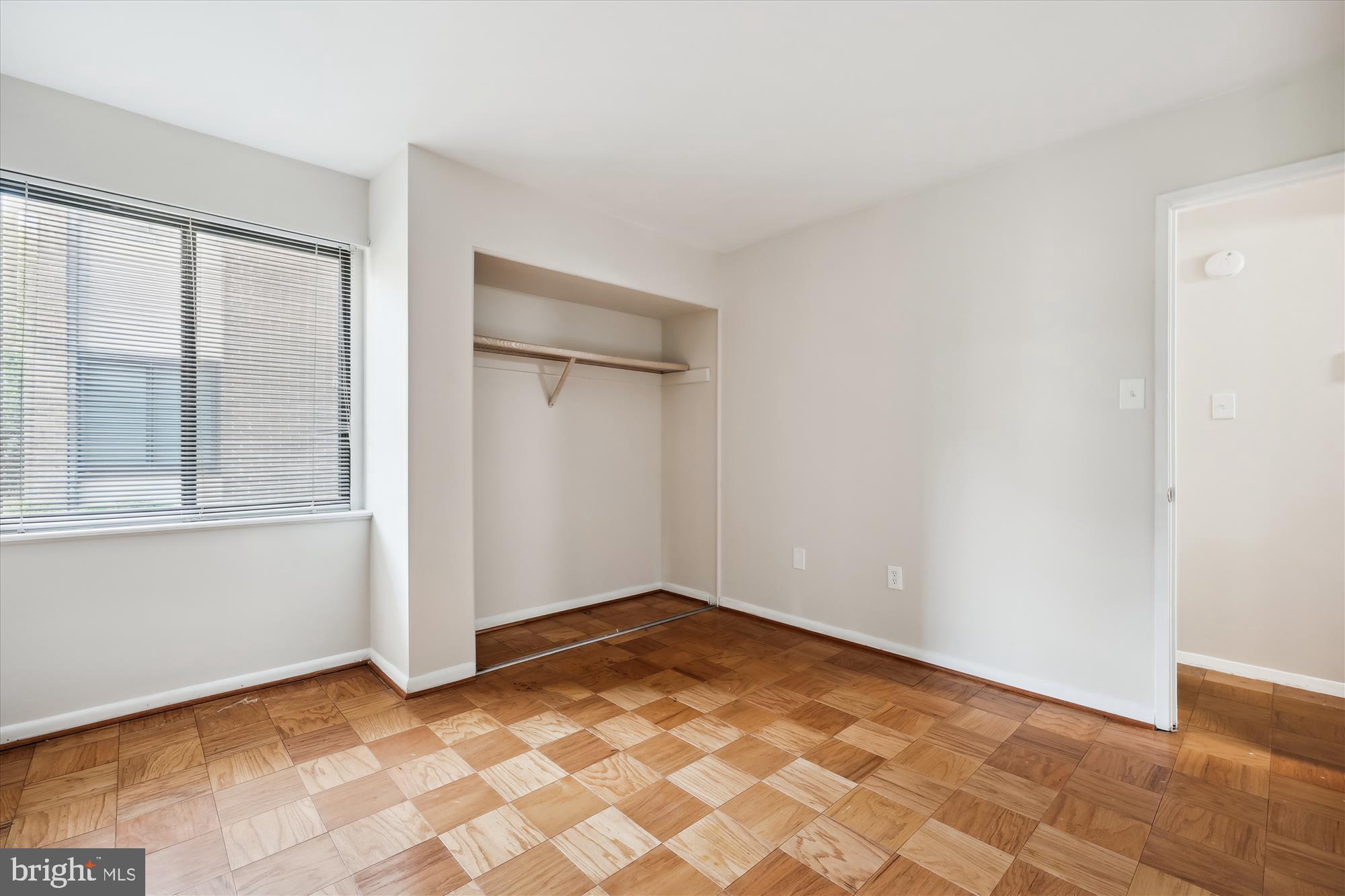2113 Walsh View Terrace, Unit 9101 Silver Spring, MD 20902 - Photo 22 of 41 Second Bedroom