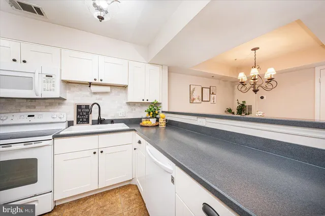 $450,000 | 5804 Inman Park Circle, Unit 340, Rockville, MD 20852