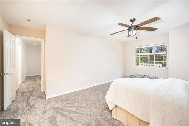 $450,000 | 5804 Inman Park Circle, Unit 340, Rockville, MD 20852