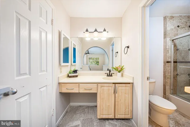 $450,000 | 5804 Inman Park Circle, Unit 340, Rockville, MD 20852