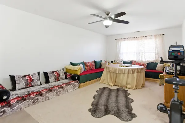 $457,900 | 3138 Reflection Drive, Naperville, IL 60564