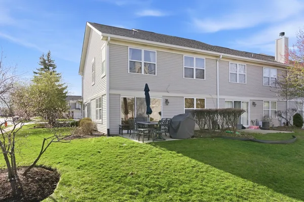 $457,900 | 3138 Reflection Drive, Naperville, IL 60564