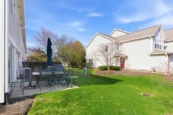 $457,900 | 3138 Reflection Drive, Naperville, IL 60564