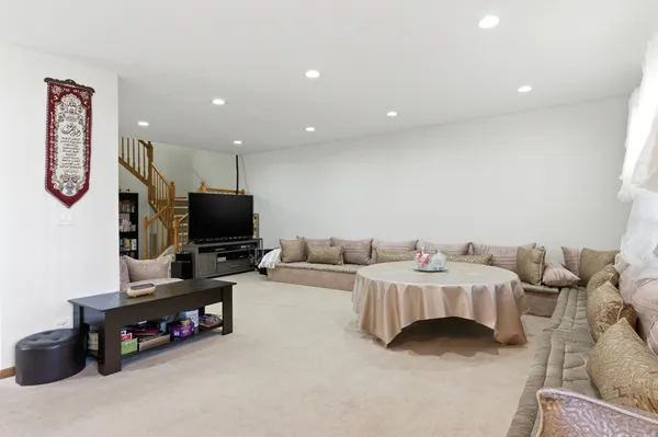 $457,900 | 3138 Reflection Drive, Naperville, IL 60564