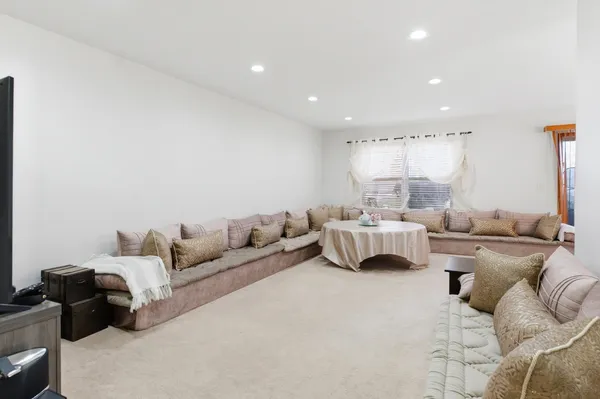 $457,900 | 3138 Reflection Drive, Naperville, IL 60564