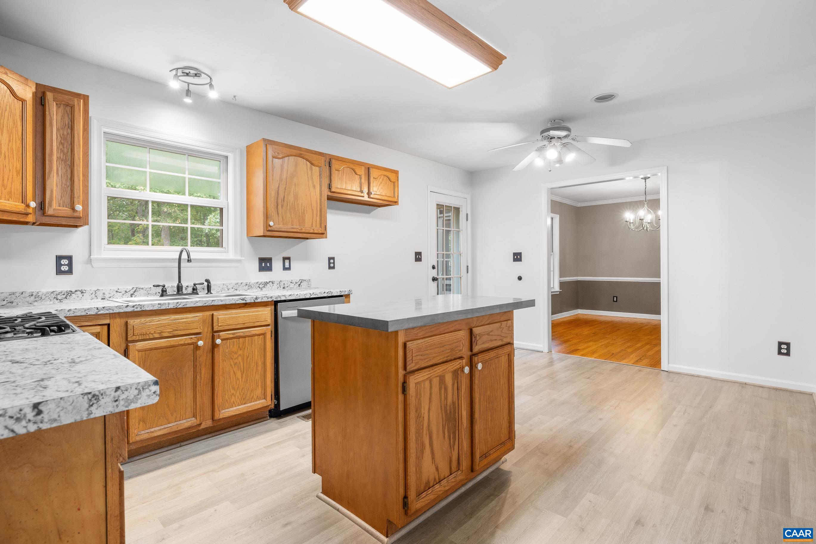 4 Xebec Road Palmyra, VA 22963 - Photo 7 of 41 Gallery Image 7