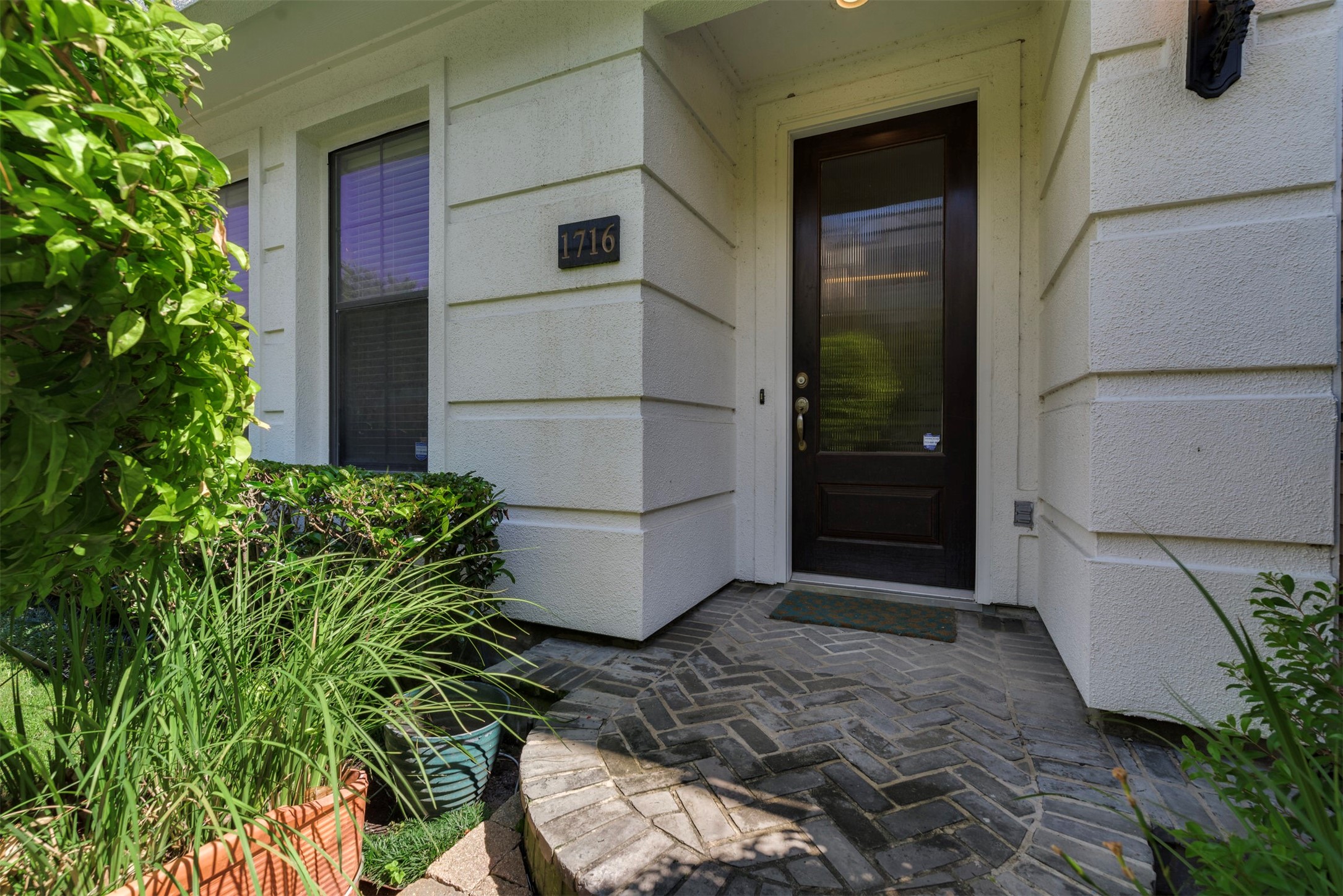 1716 Edwards Street Houston, TX 77007 - Photo 3 of 41